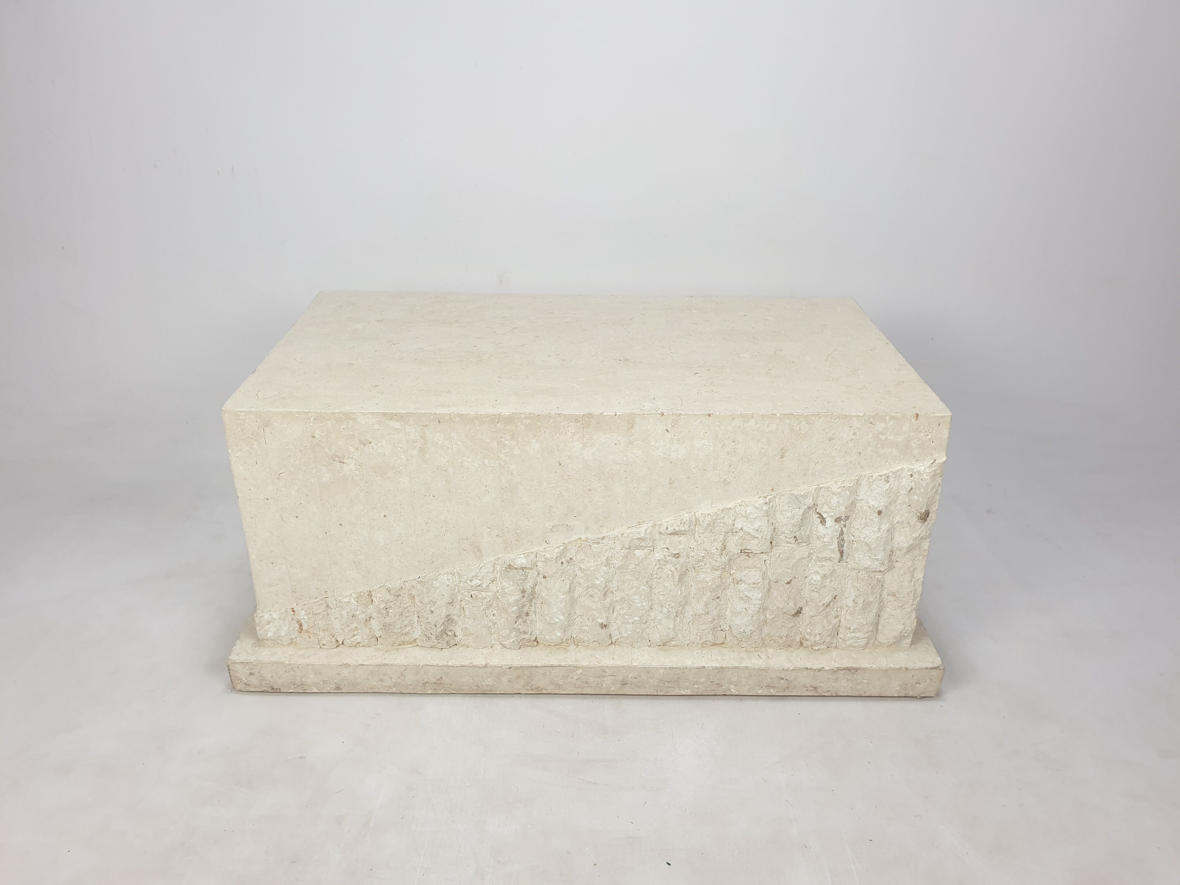 Magnussen Ponte Mactan Stone Coffee Table, 1980s