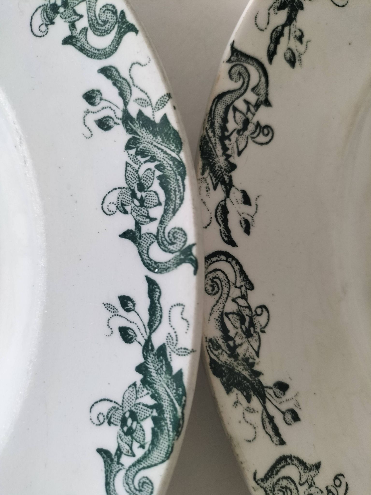4 assiettes terre de fer A. Lebacqz & M. Bouchart modèle Richelieu