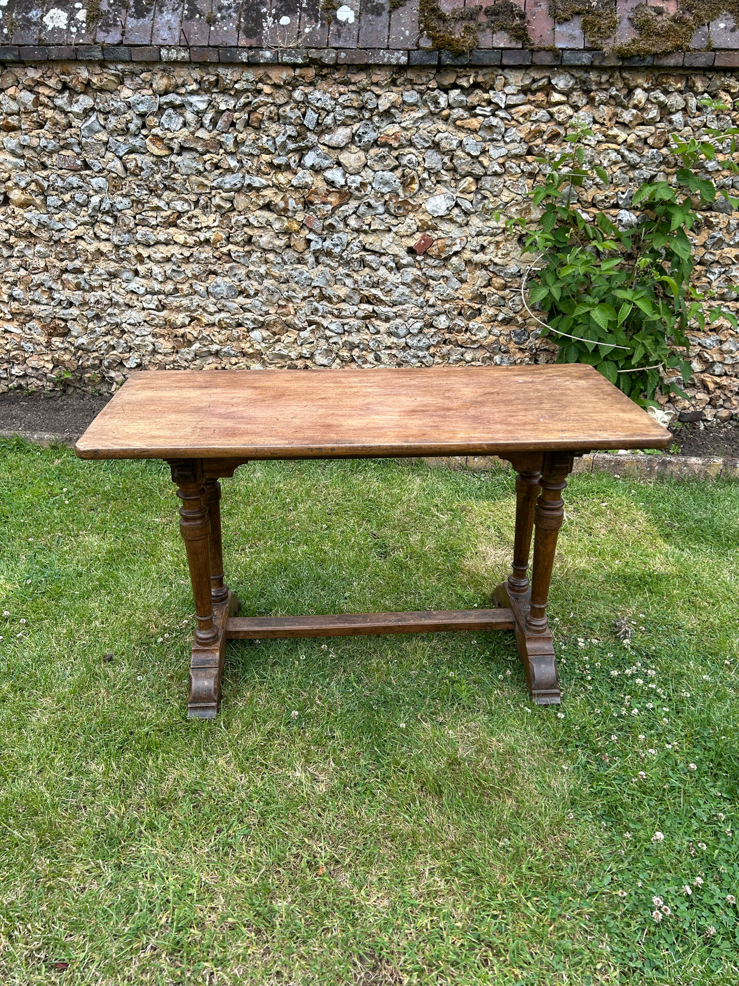 Table de bistrot en bois ancienne