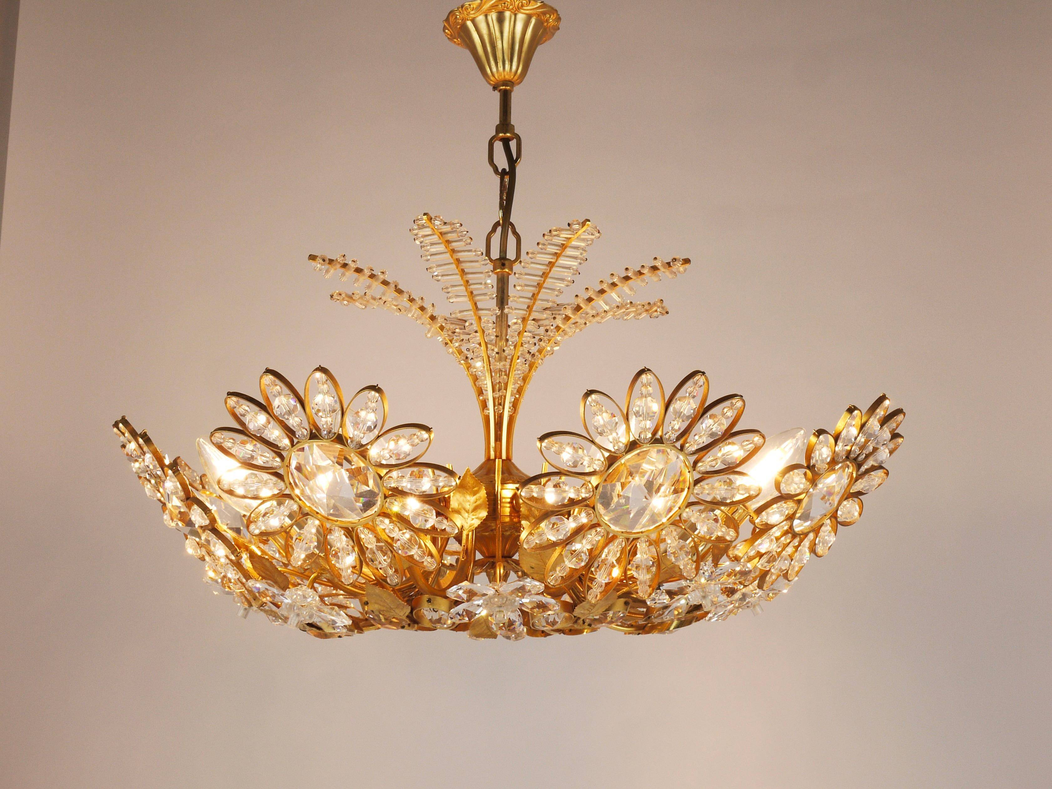 Ernst Palme Grand Chandelier Palm Tree Flower Palwa, Gilded Brass, Crystals, 1970s
