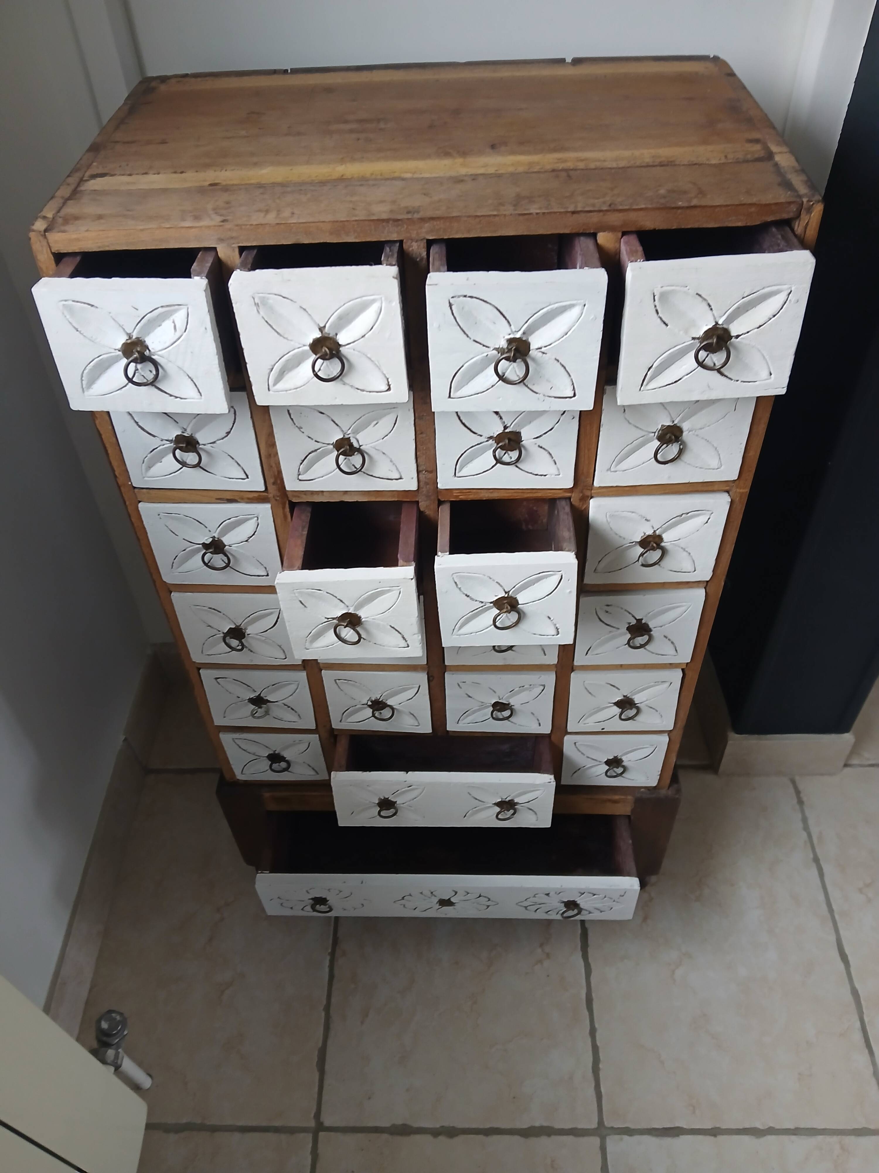 Indonesian-style drawer cabinet.