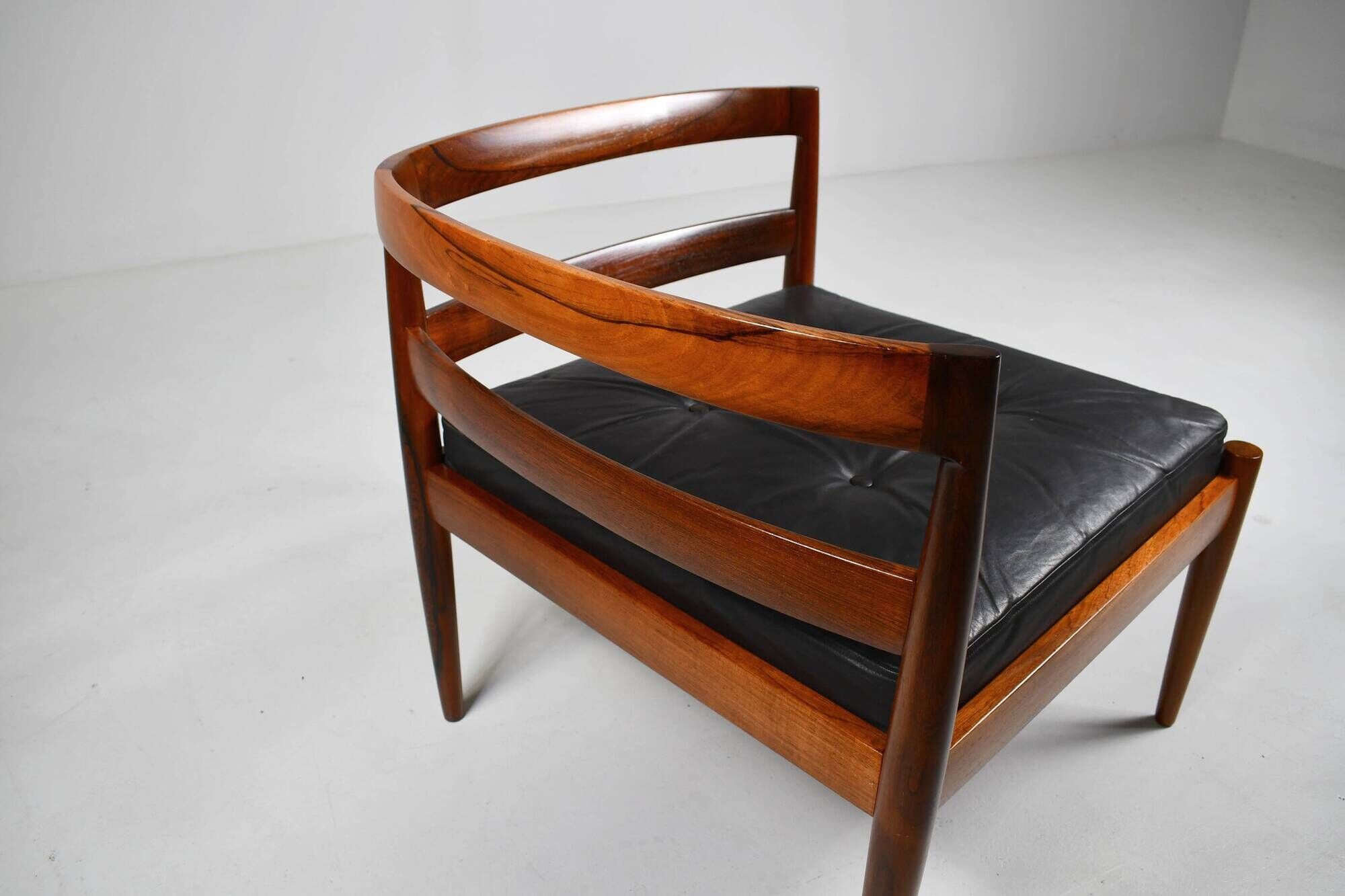 Univers corner chair by Kai Kristiansen for Magnus Olesen. 1965.