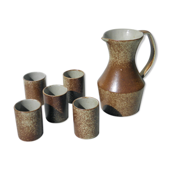 Stoneware drink service