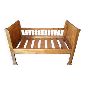 Antique wooden cot