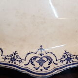 Small dish in earthenware Moustier