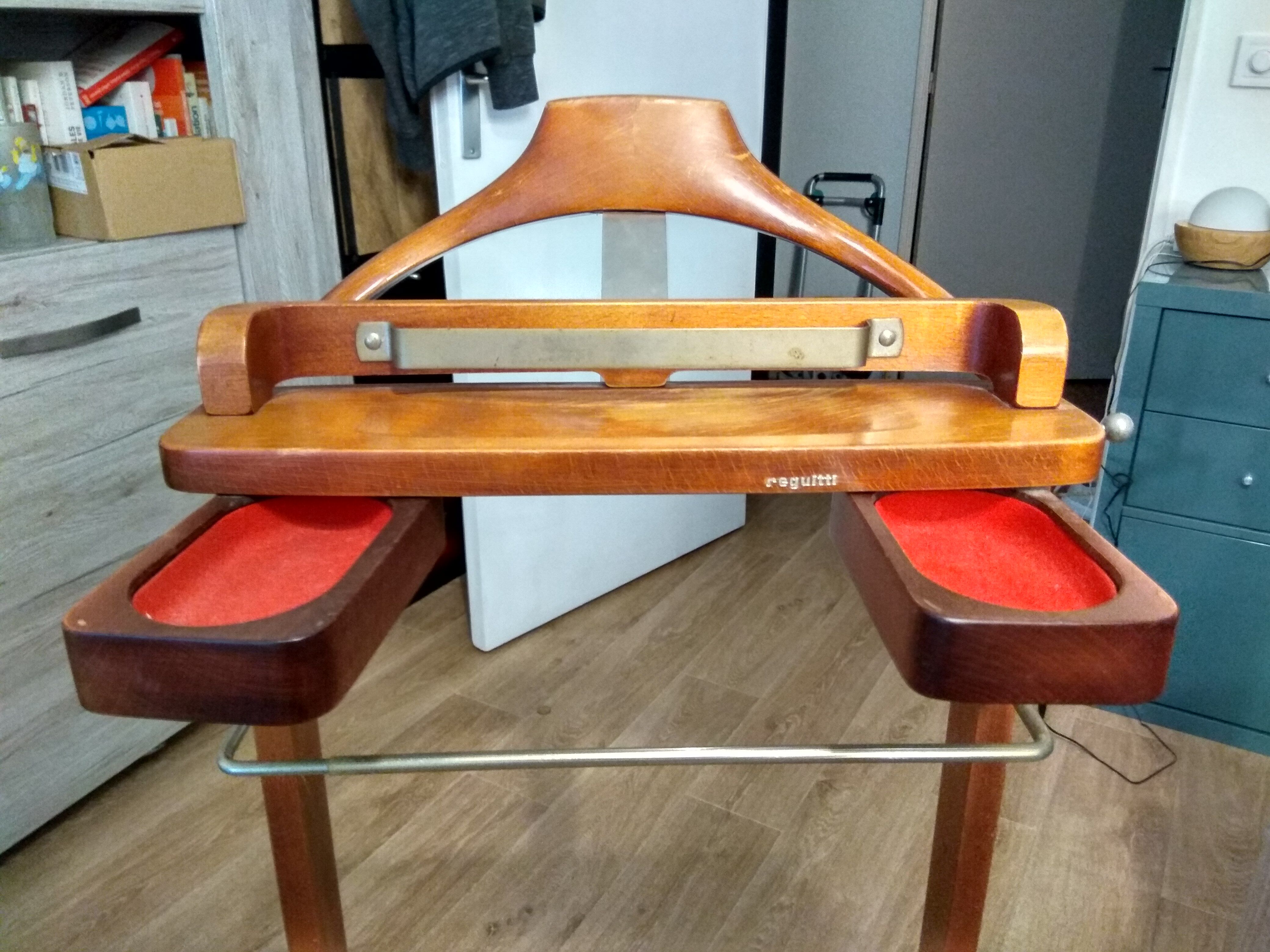 Valet  Fratelli Reguitti