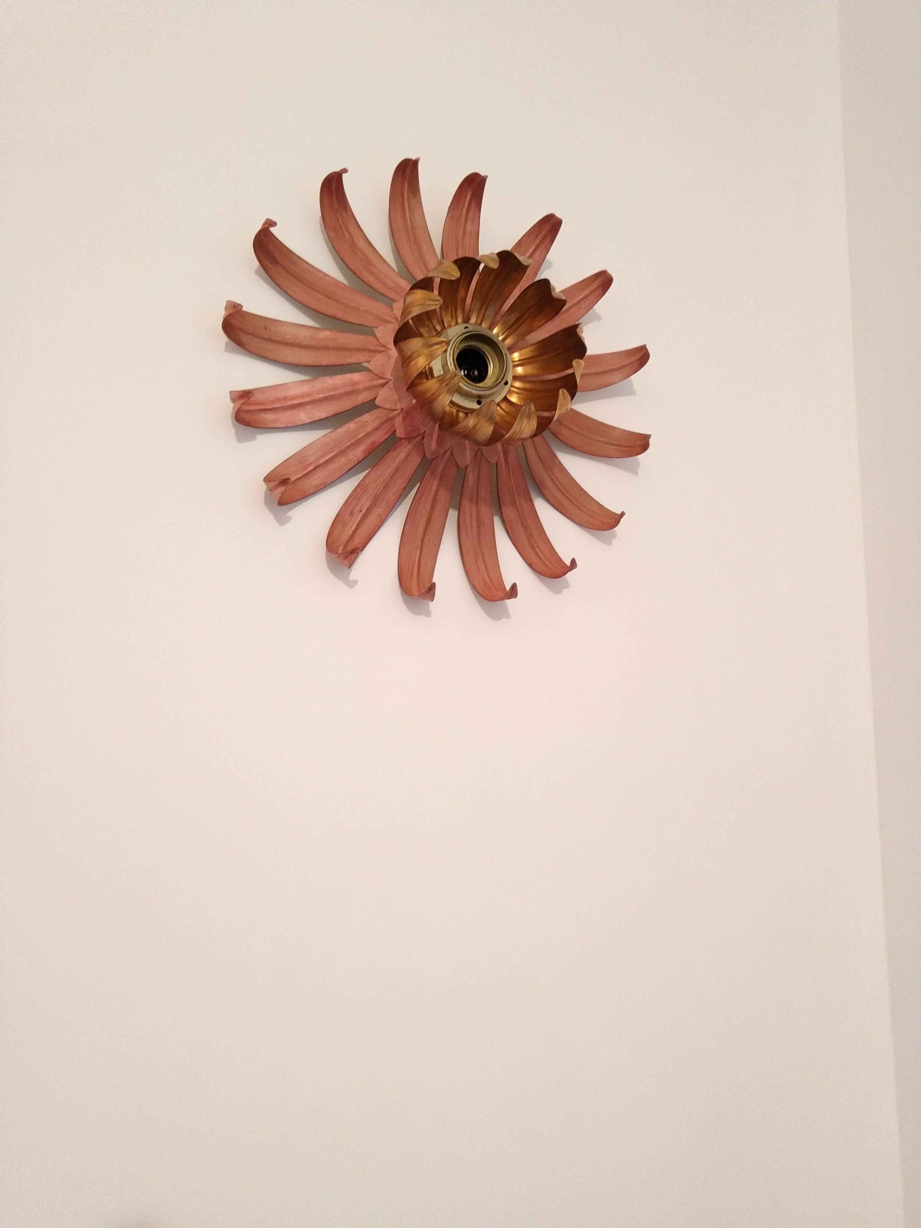 Flower sconce