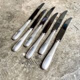 6 silver metal knives