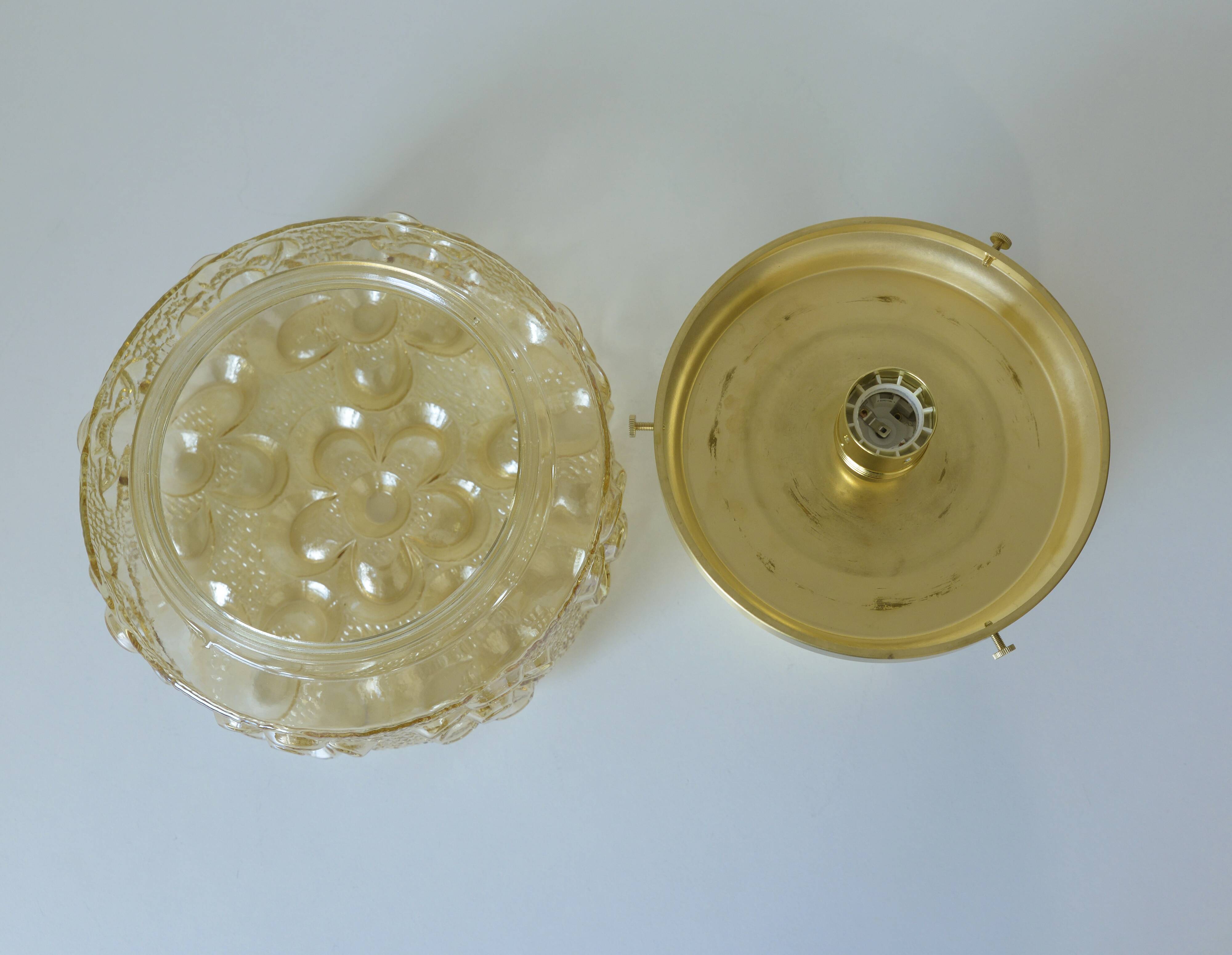 Plafonnier vintage en verre ambré