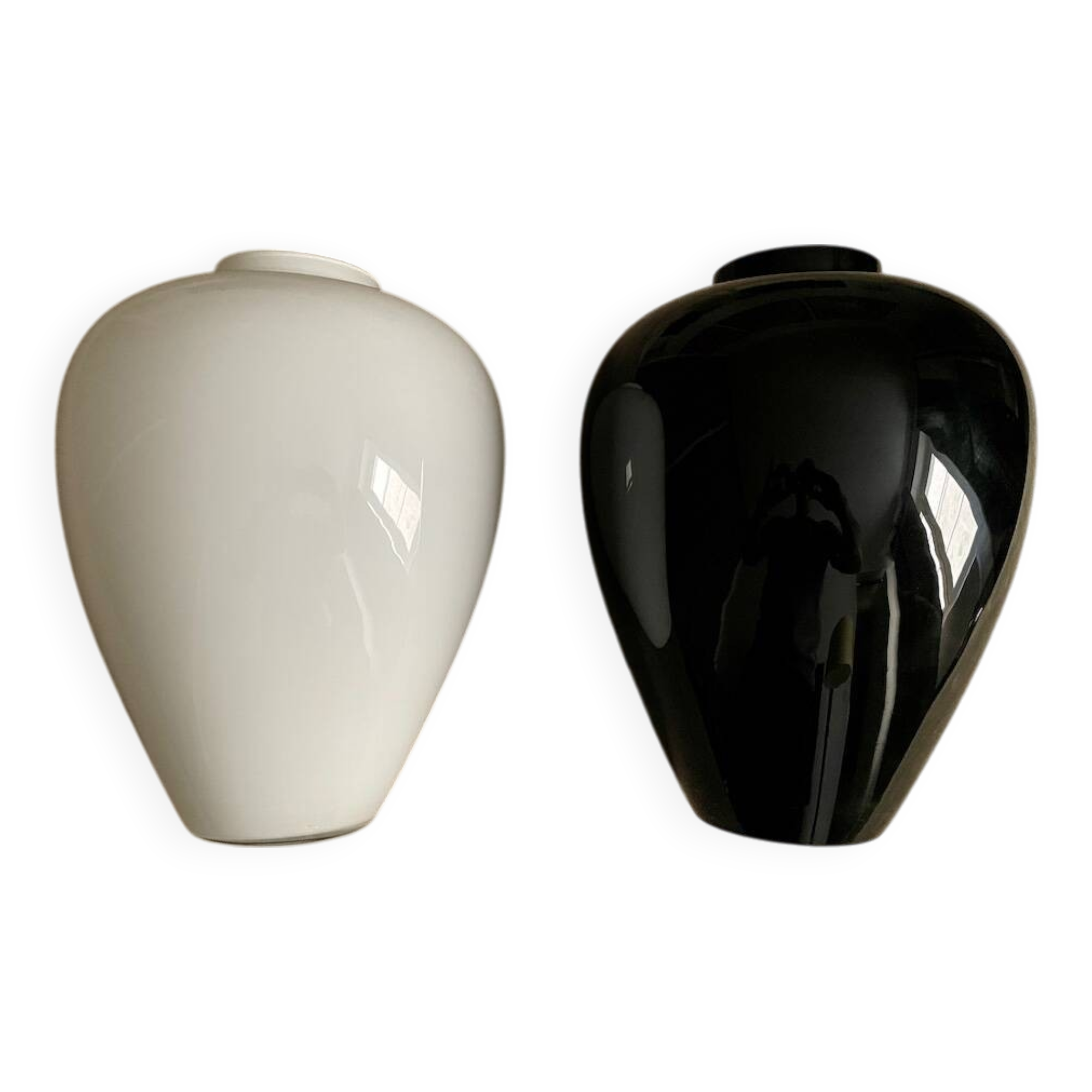 Pair of vases/urns signed Barovier & Toso (Murano)