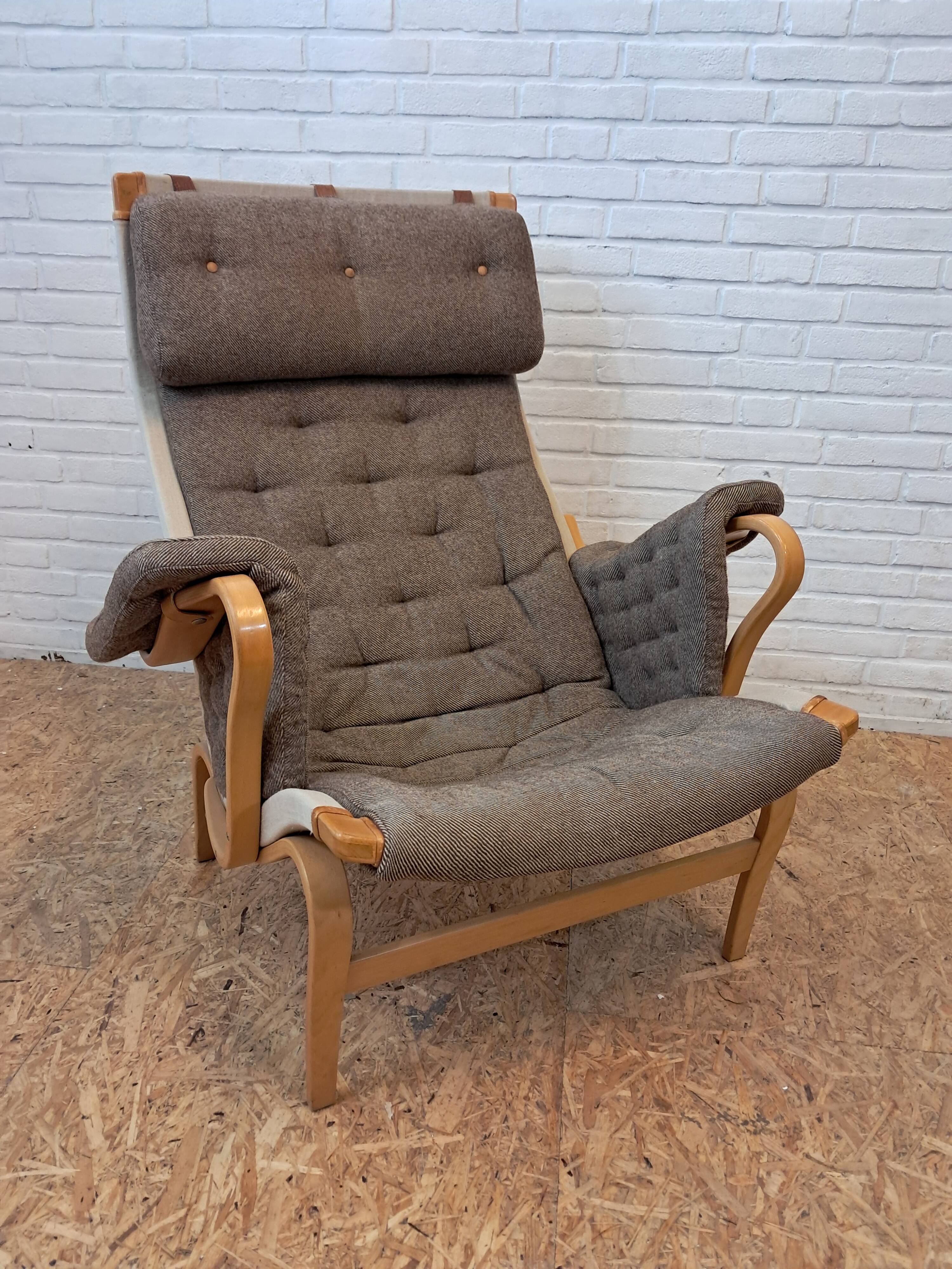 Pernilla armchair Bruno Mathsson