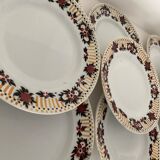 Lot of 9 colorful flat plates Orchies North