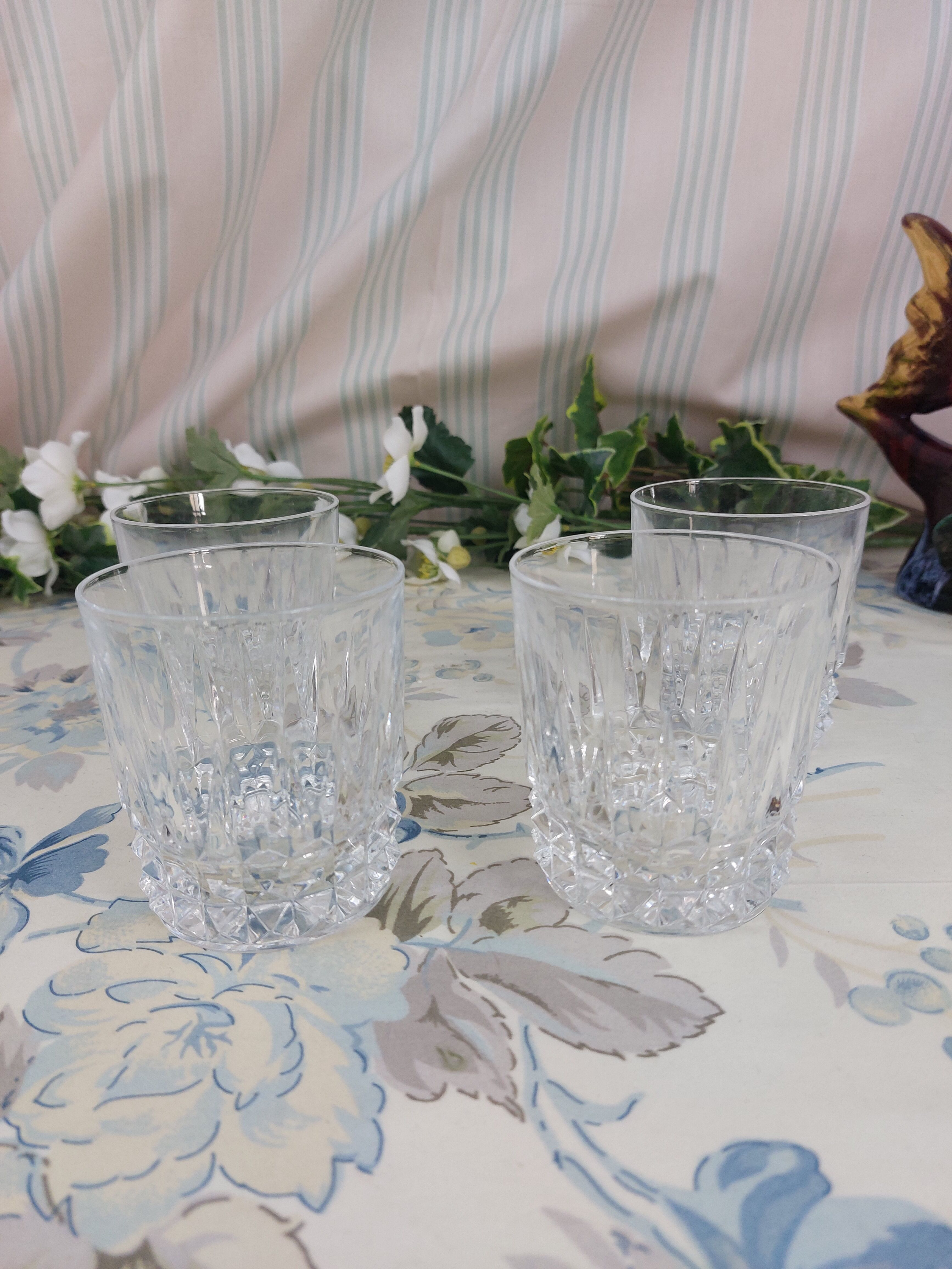 Set of 4 crystal glasses