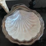 Shell butter dish and its silver-plated knife