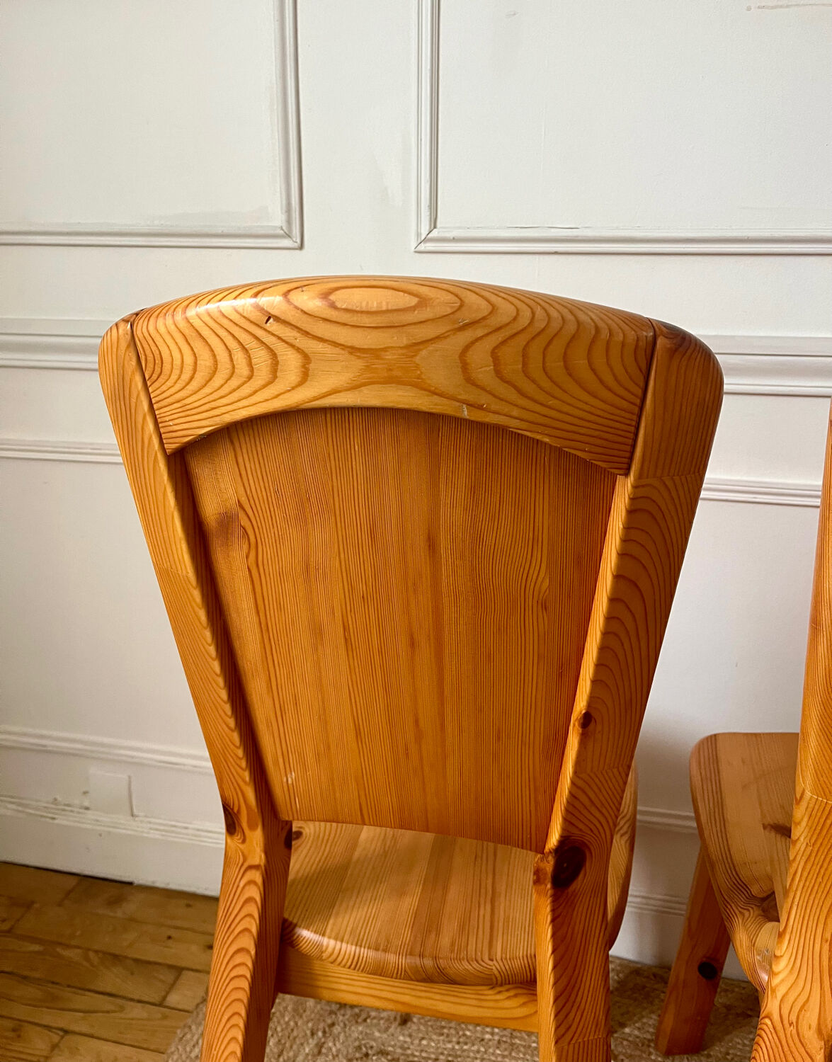 Set of 4 solid pine chairs in chalet style