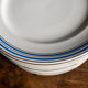 Lot de vaisselle en faïence d'Onnaing 16 assiettes 1 plat 1 saladier