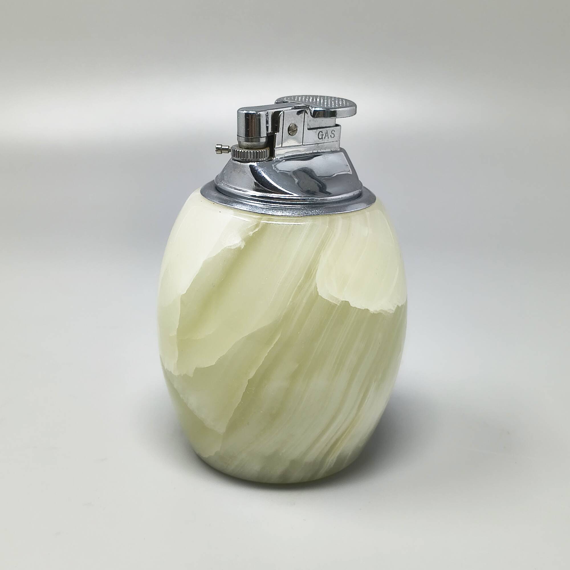 1960s Mid-Century Modern Italian Onyx Smoking Set with Table Lighter & Asht