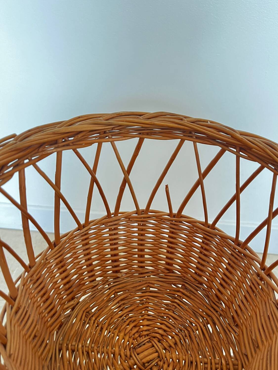 Plant holder - wicker pot cover