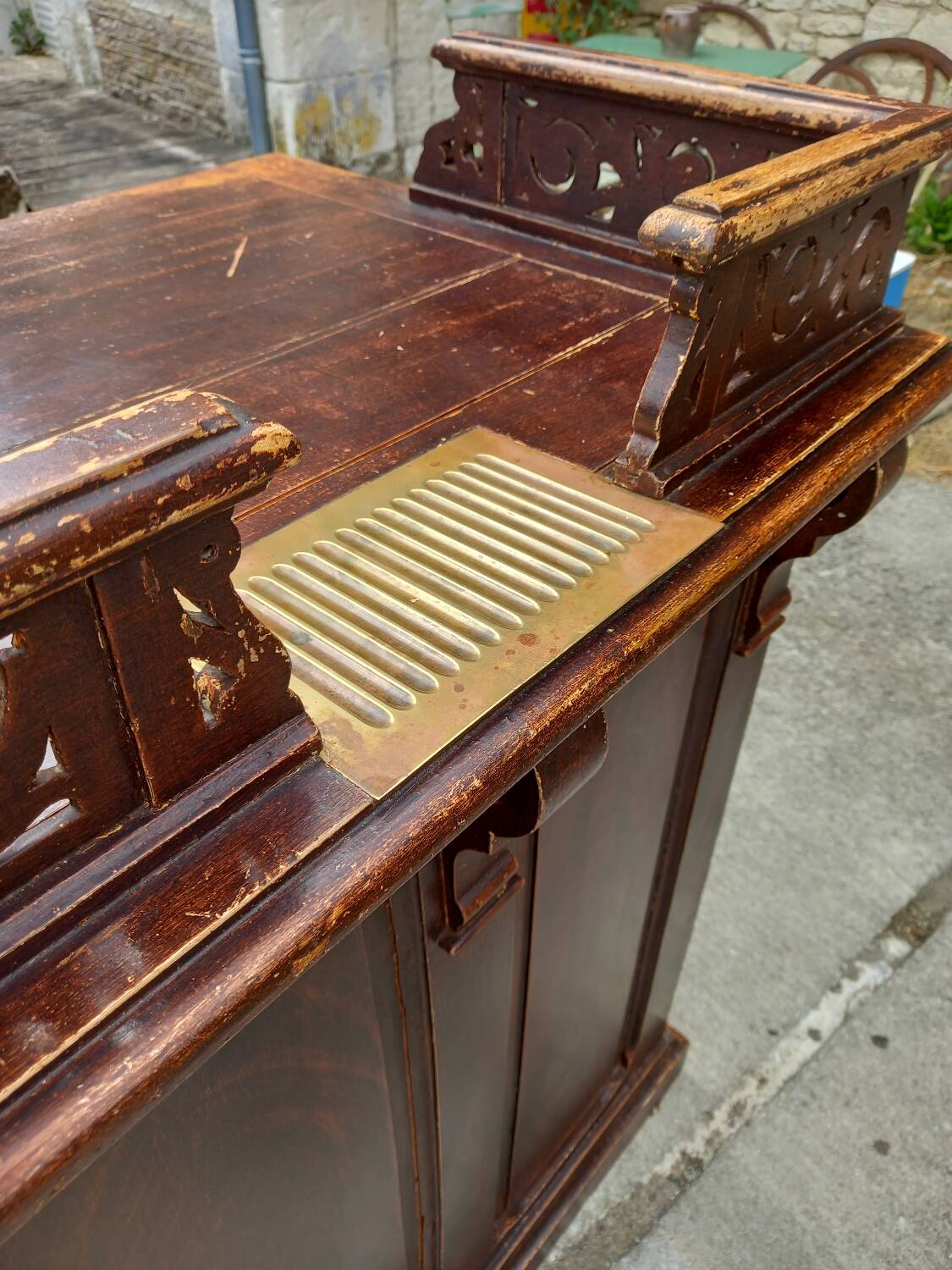 Former reception desk from the 1920s