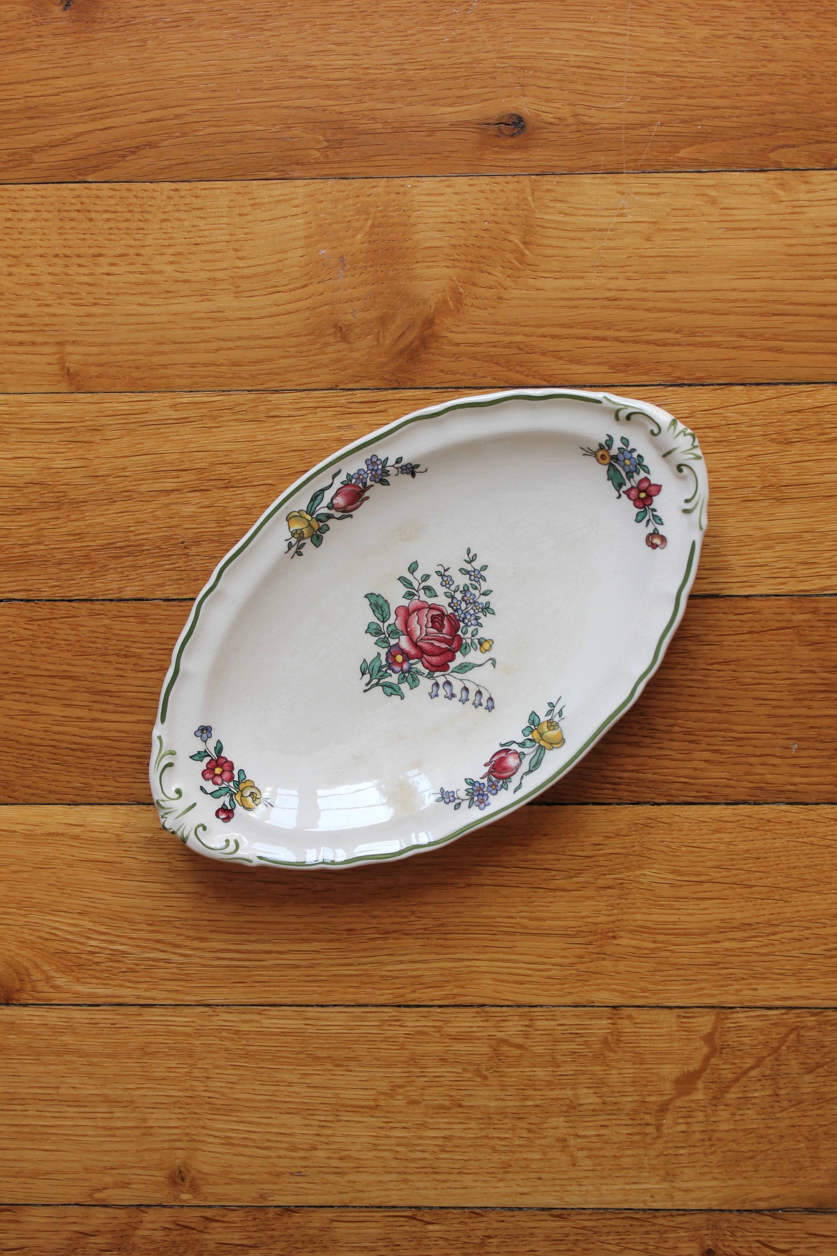 Vintage earthenware dish "Alt Strassburg" or "Old Strasbourg" Villeroy & Boch