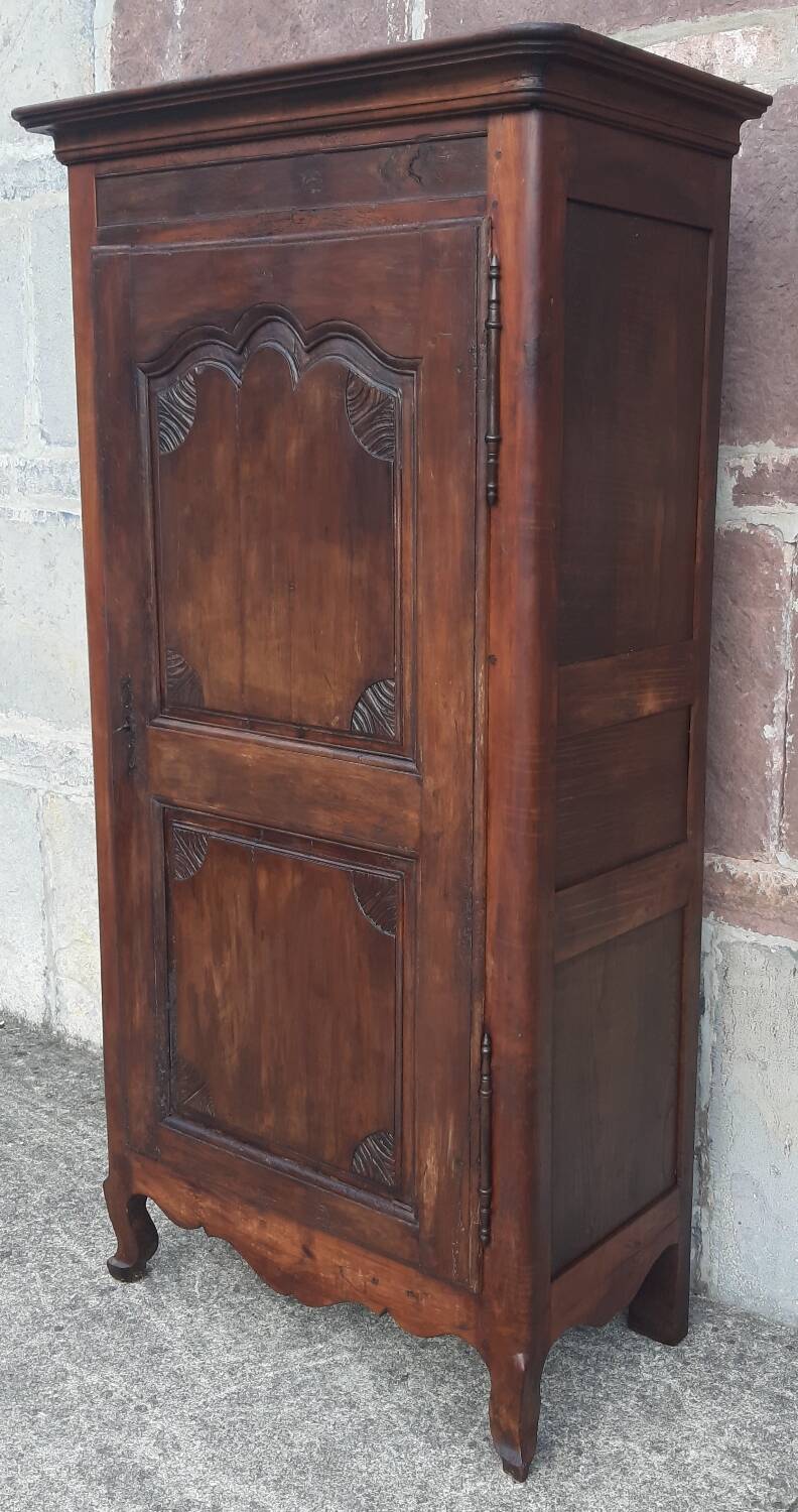 19th century hosiery maker