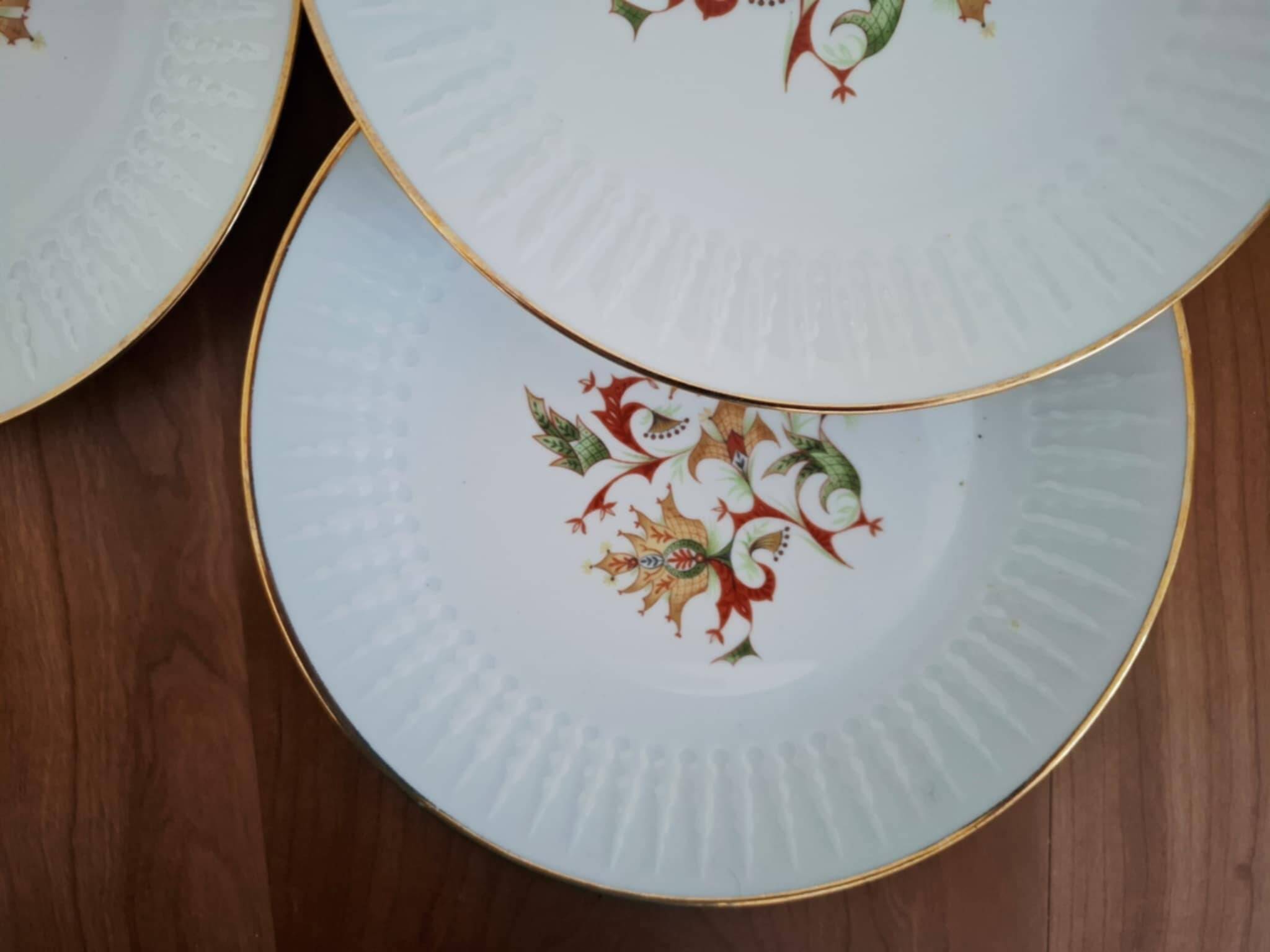 Fernand Deshoulières Chauvigny Porcelain Dinner Plates