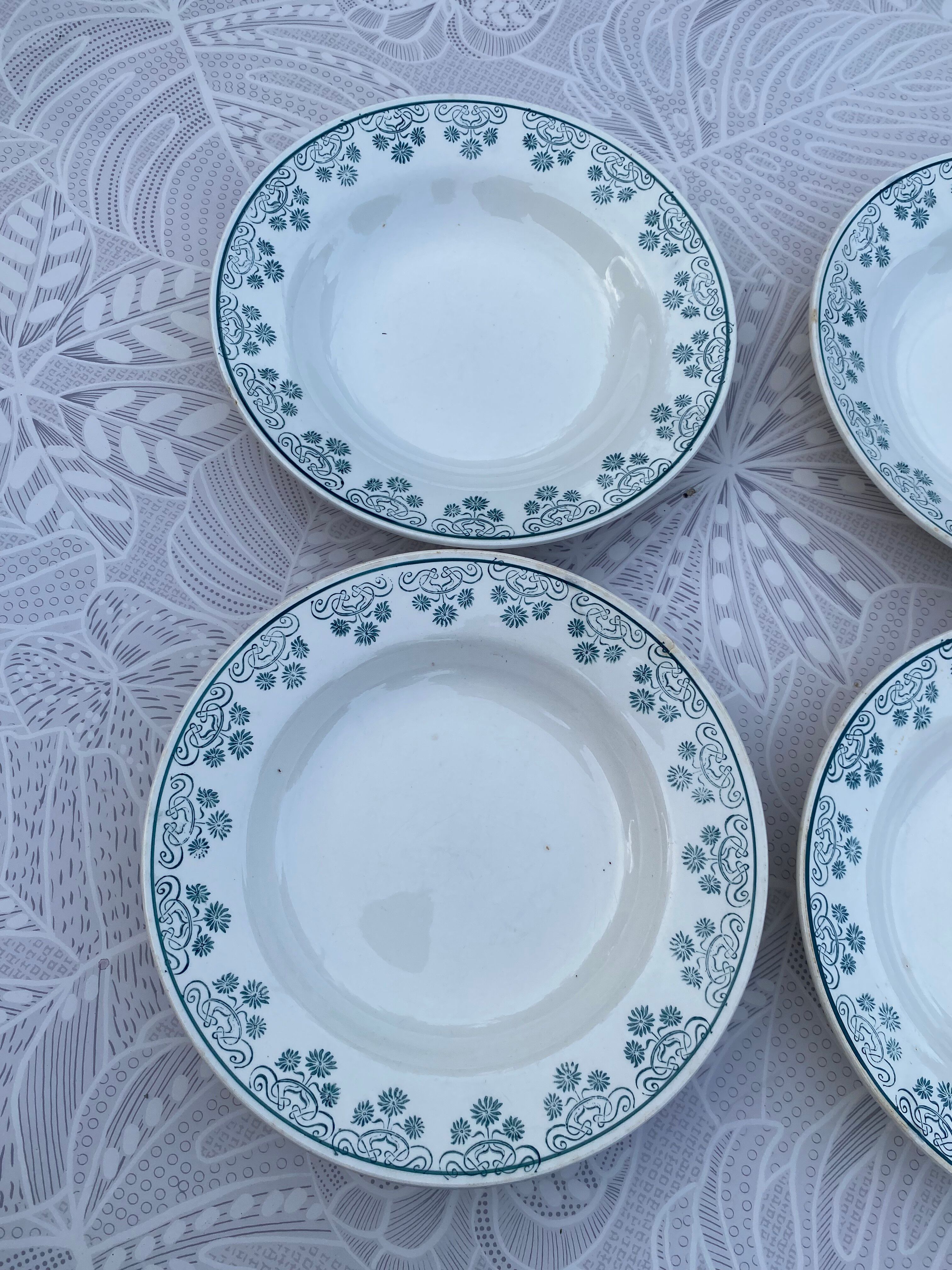 Set of 4 vintage deep plates in earthenware - Green floral pattern