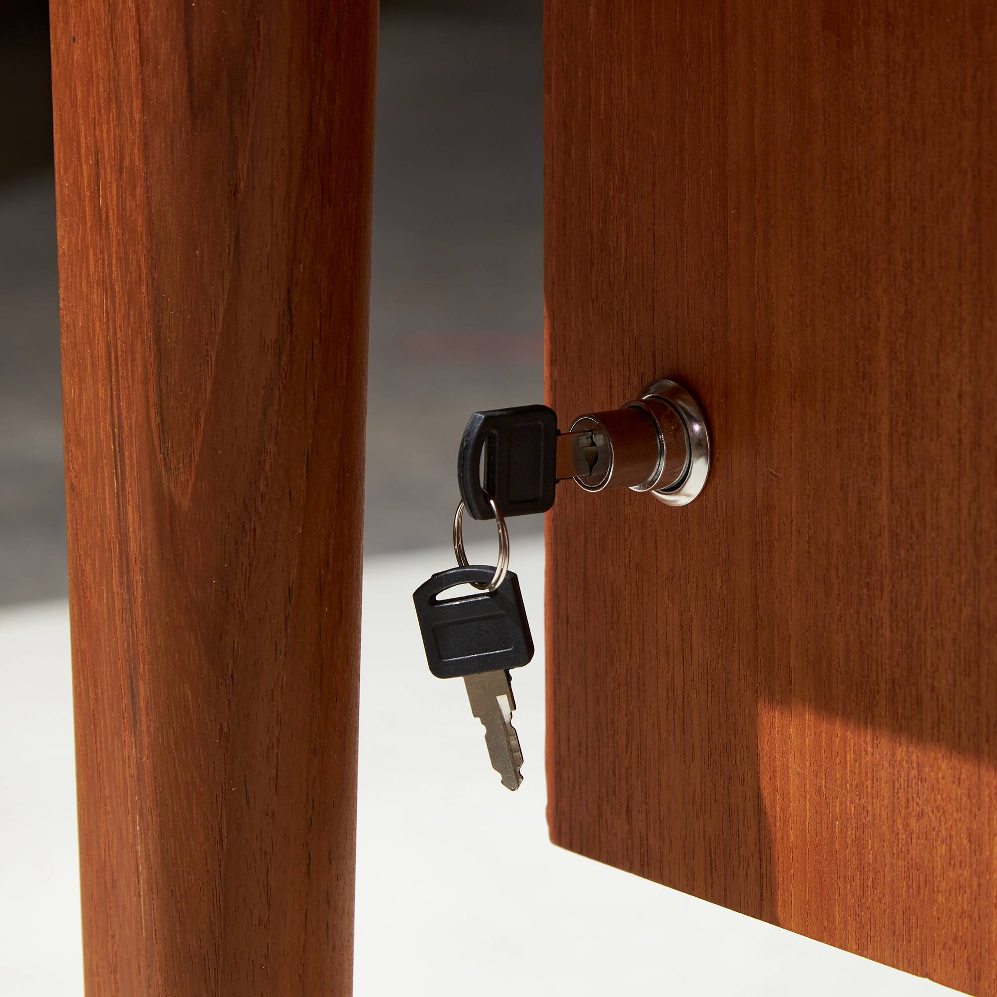 Restored Teak ‘Diplomat’ desk by Finn Juhl for France & Søn, 1950s (MK9758)