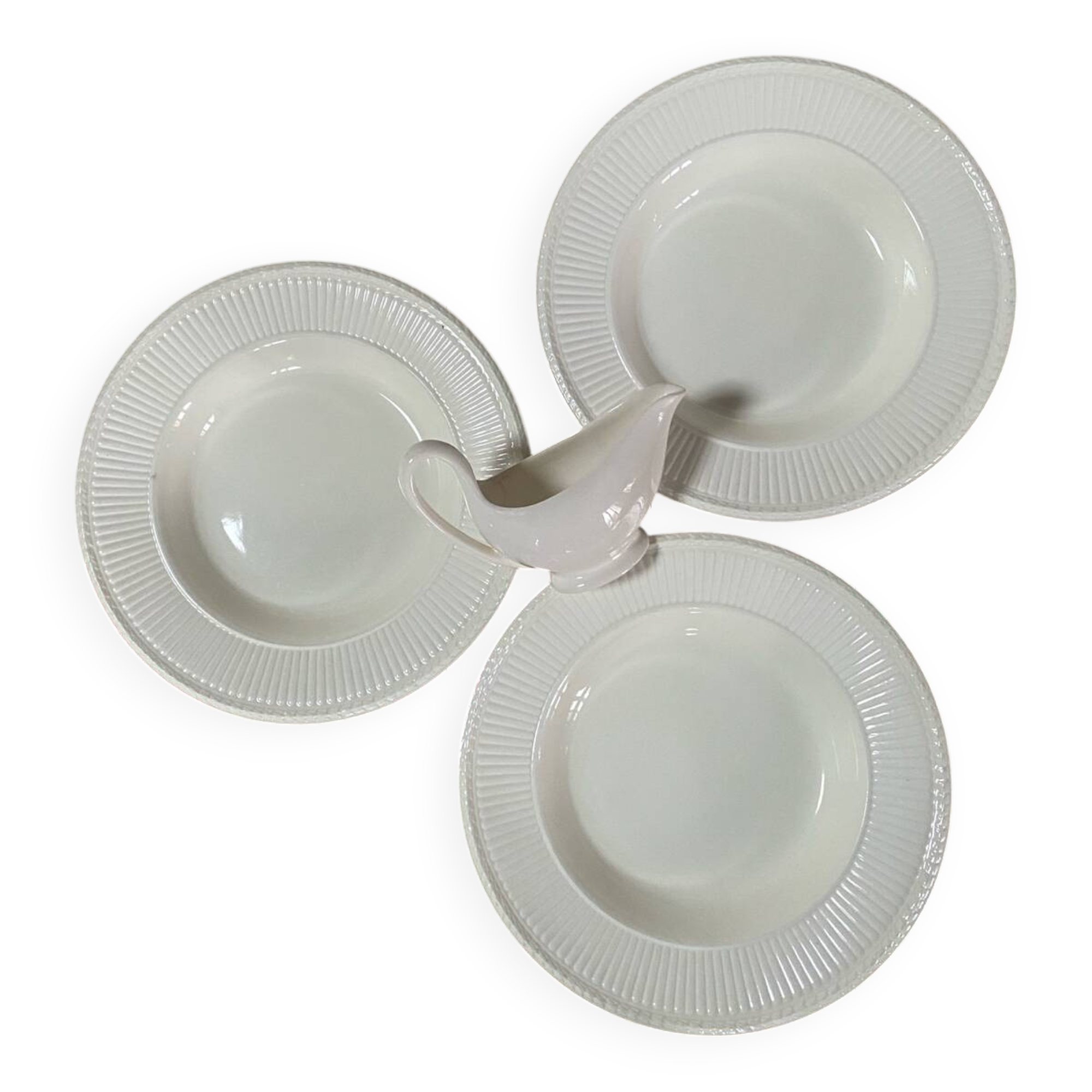 Set of 3 Wedgwood soup plates