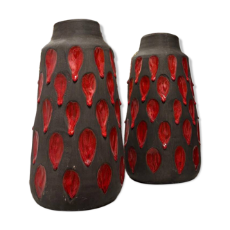 Pair of "drippy" ceramic vases by Tyson LONDON