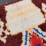 Ancient Berber carpet, 132x88 cm