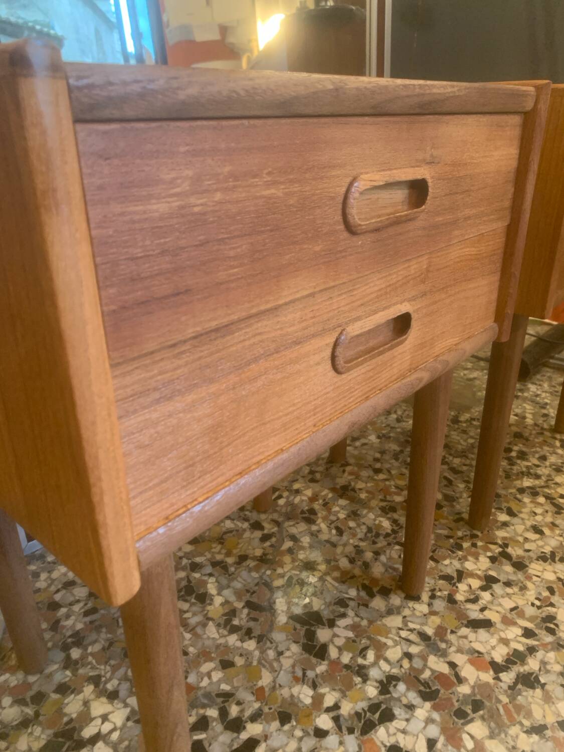 Paire de chevets danois en teck mid-century