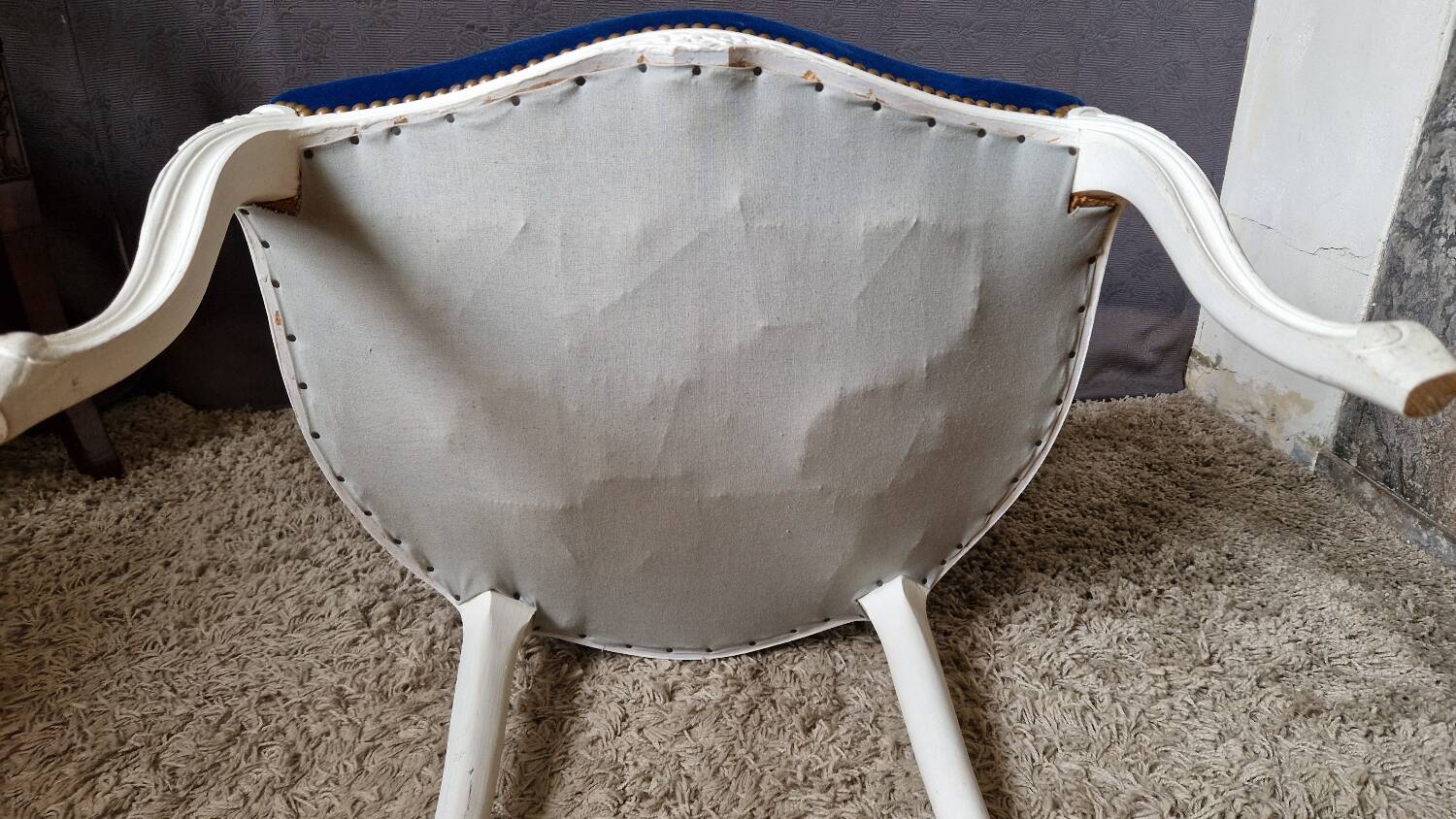 Weathered convertible armchair