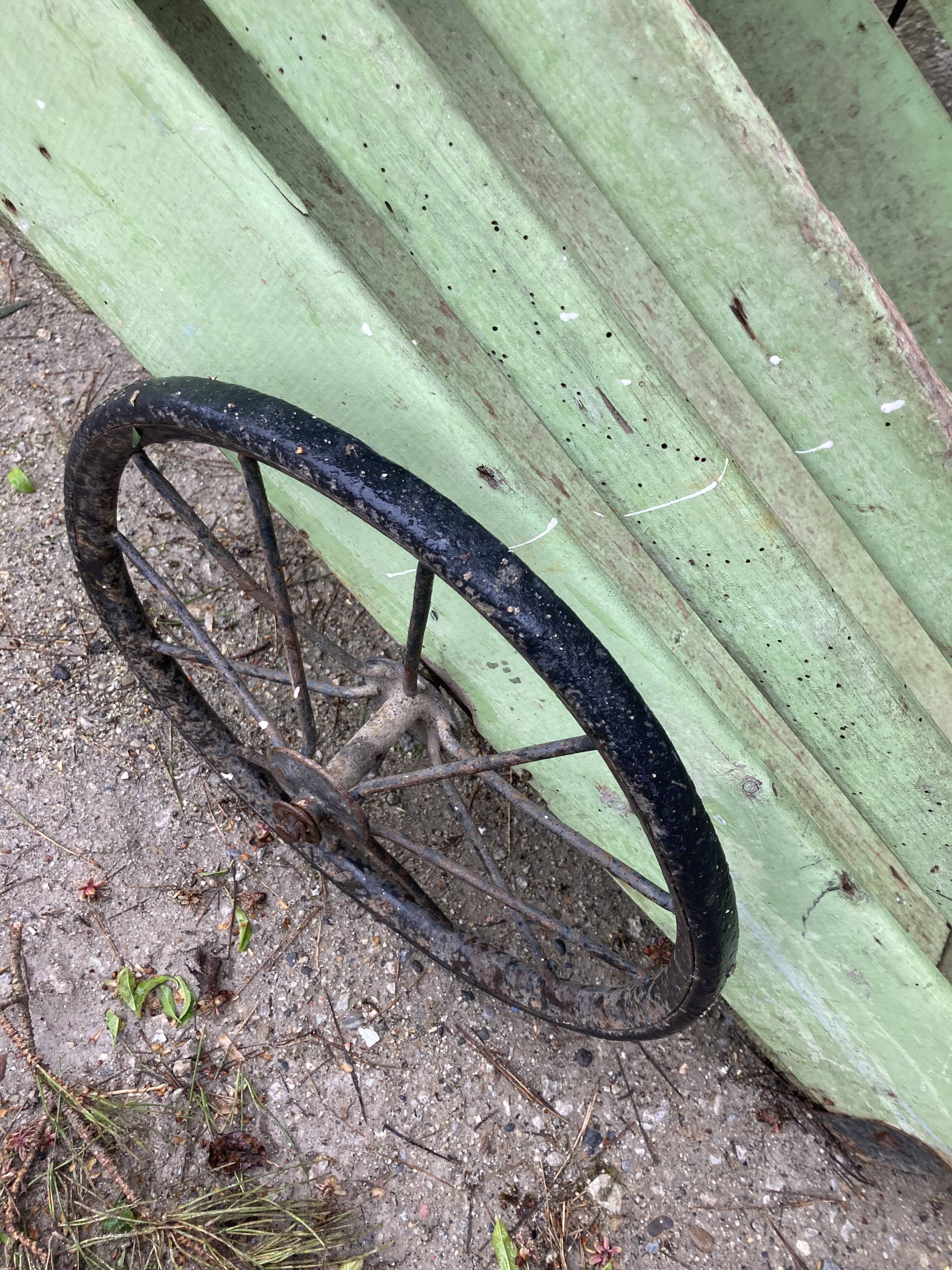 « Carretou » charette à vélo ancienne