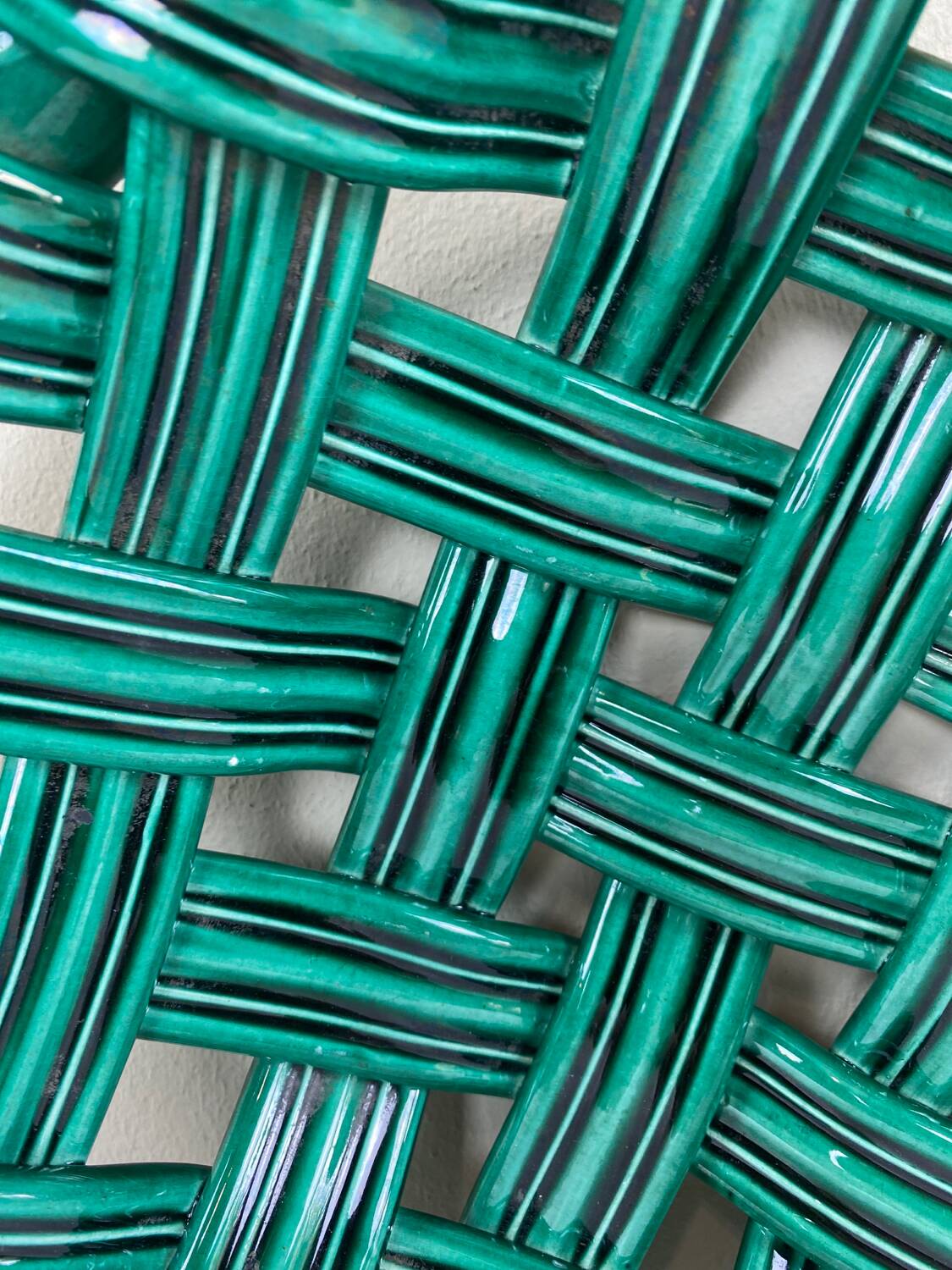 Braided ceramic cup