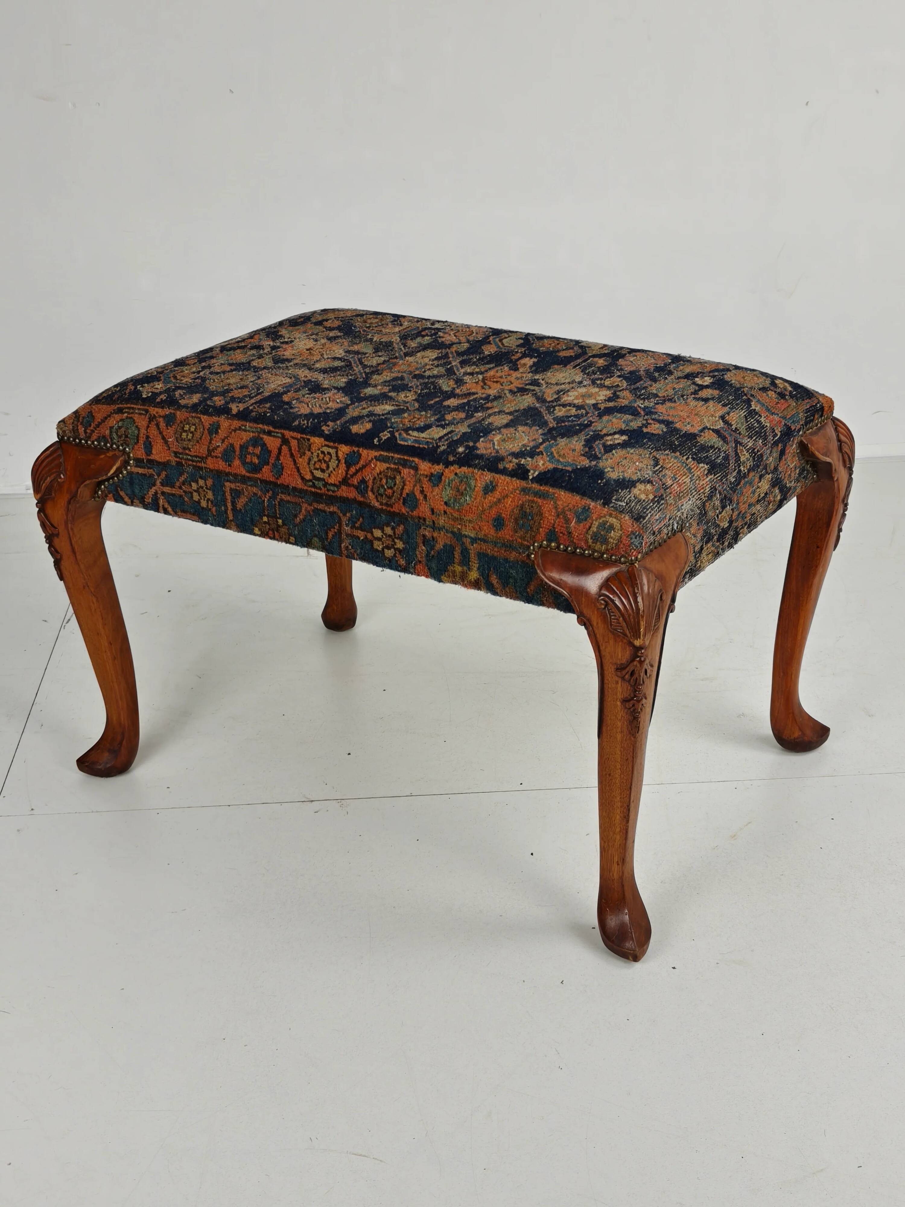 Antique foot stool, walnut, English Regency, circa 1800–1820