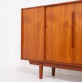 Buffet haut danois en teck, années 1960.
