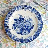 Large hand-painted Royal Delft Blue Holland dish