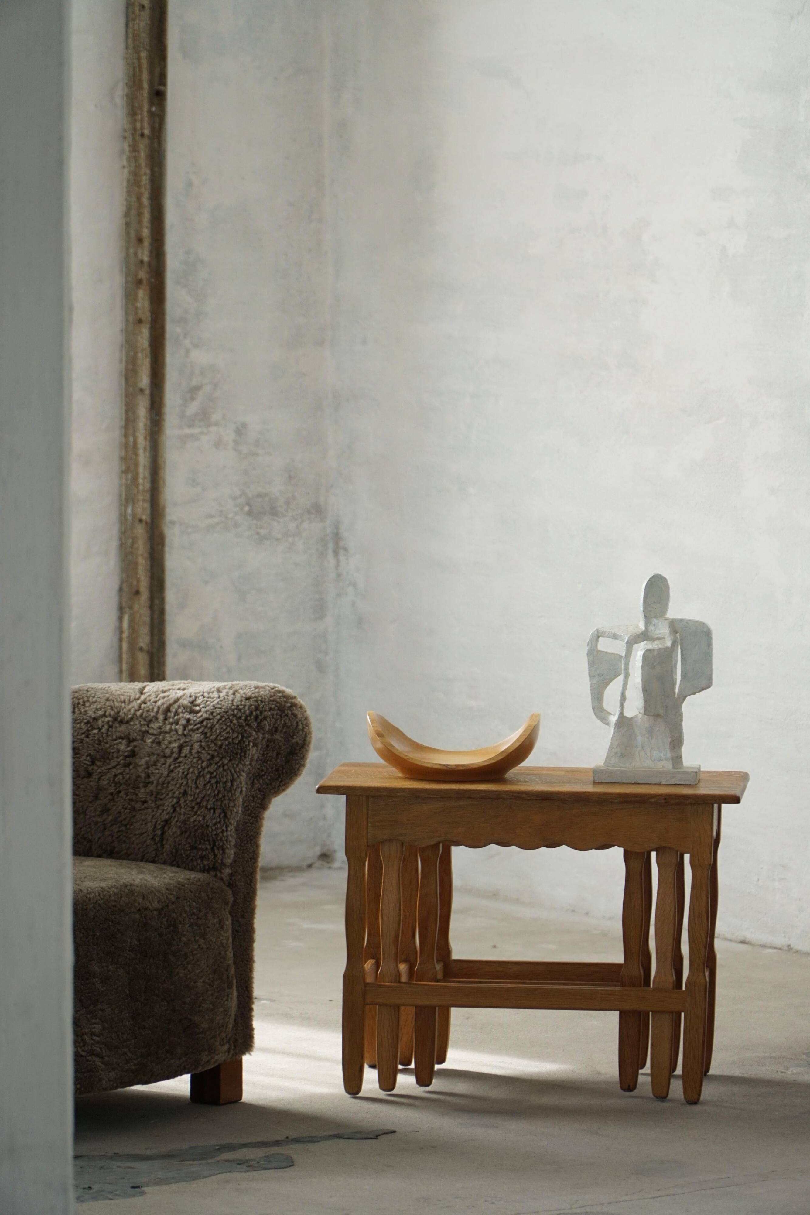 Nesting tables in oak, made by a Danish cabinetmaker, mid-century modern, 1960s.