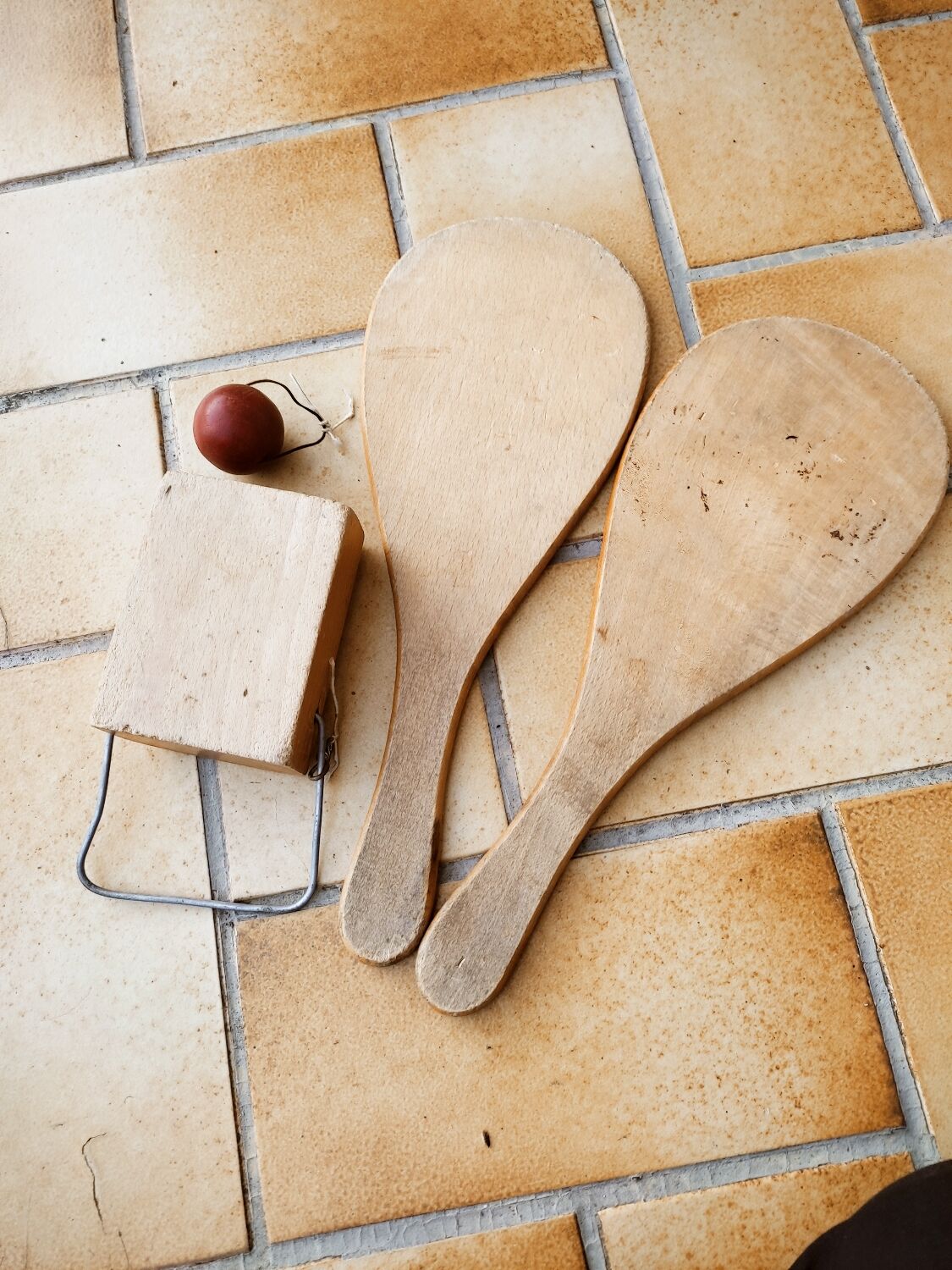 Basque wooden guethary game