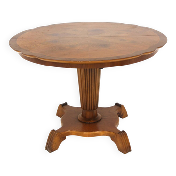 Table basse en orme, AB Andersson & Hagsjö, Vaggeryd, Suède, 1940