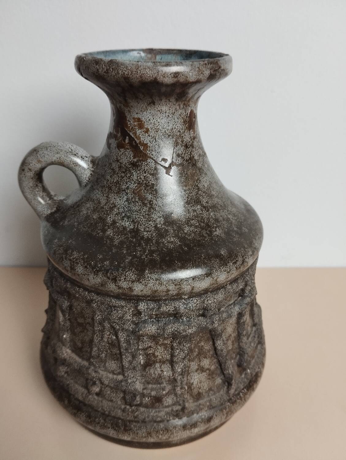 Brutalist vase