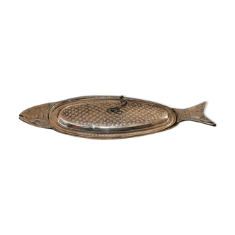 Ancient fish dish in silver metal