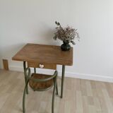 Bureau d’écolier et sa chaise Mullca