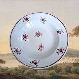 Set of 4 porcelain hollow plates