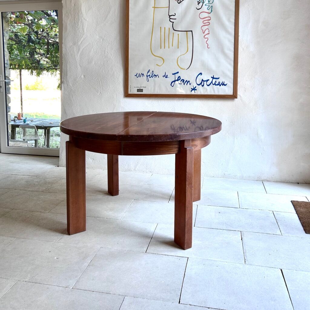 Brutalist table Maison Regain