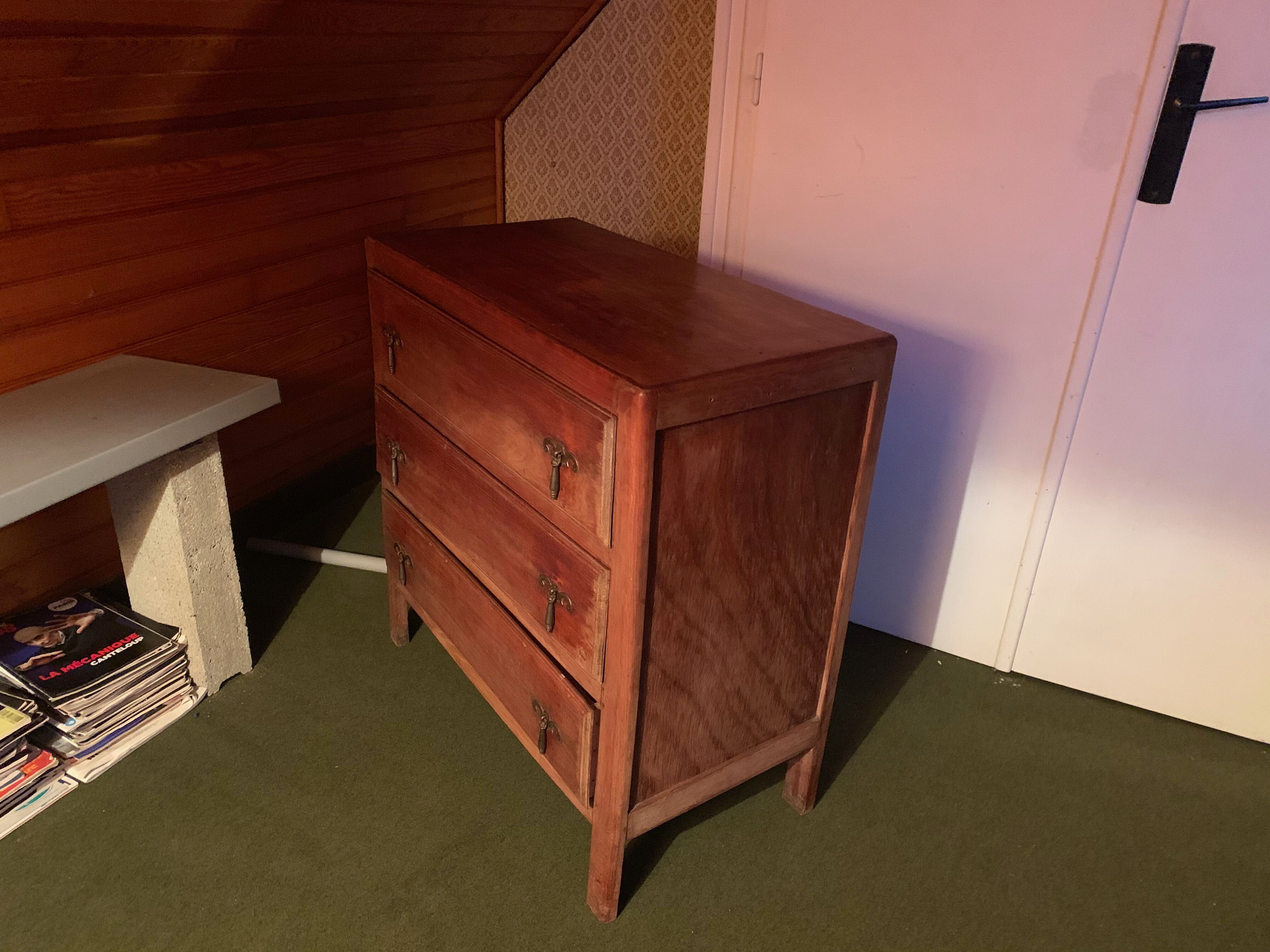Commode vintage