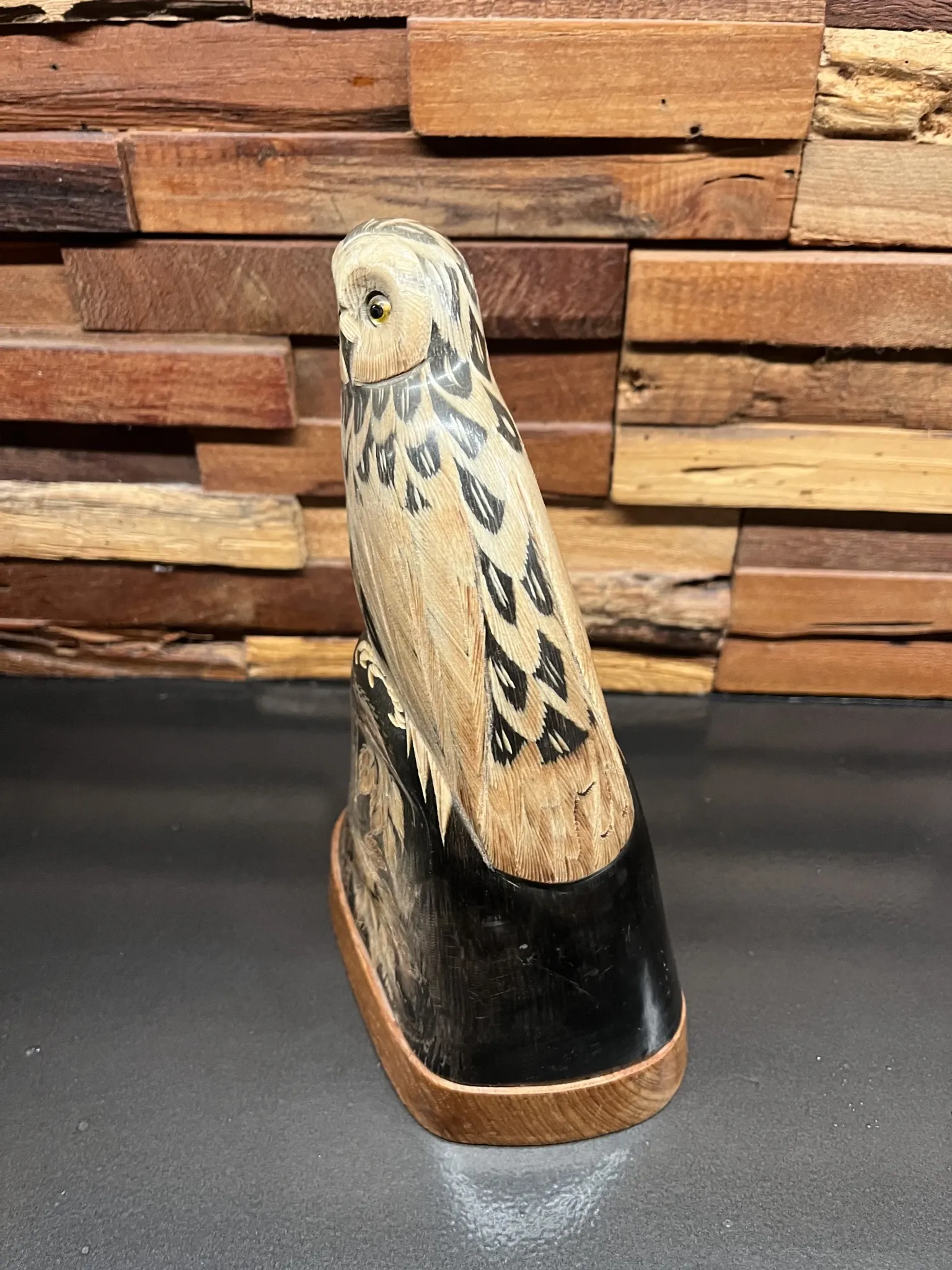 Owl sculpture