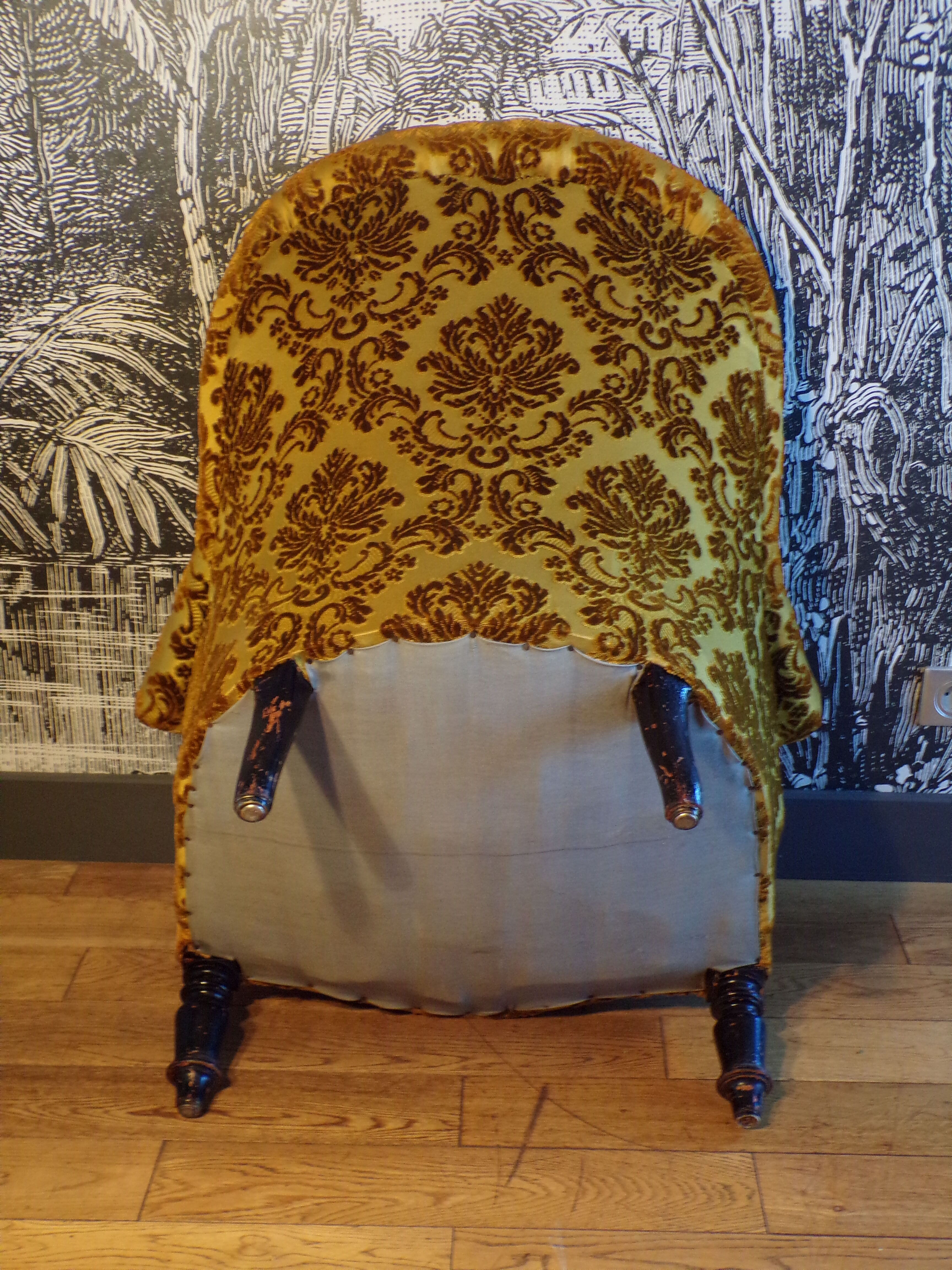 Fauteuil crapaud de style napoléon iii