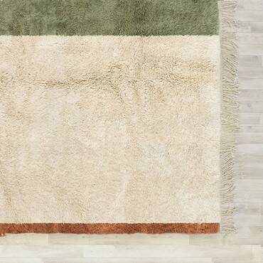 Moroccan Berber wool rug 250cmx150cm